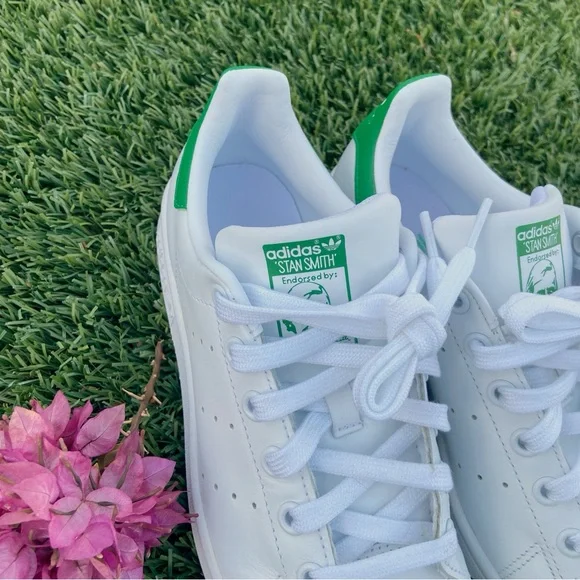 Adidas Stan Smith Leather Sneakers ⭐️ LIKE NEW - Picture 5 of 12